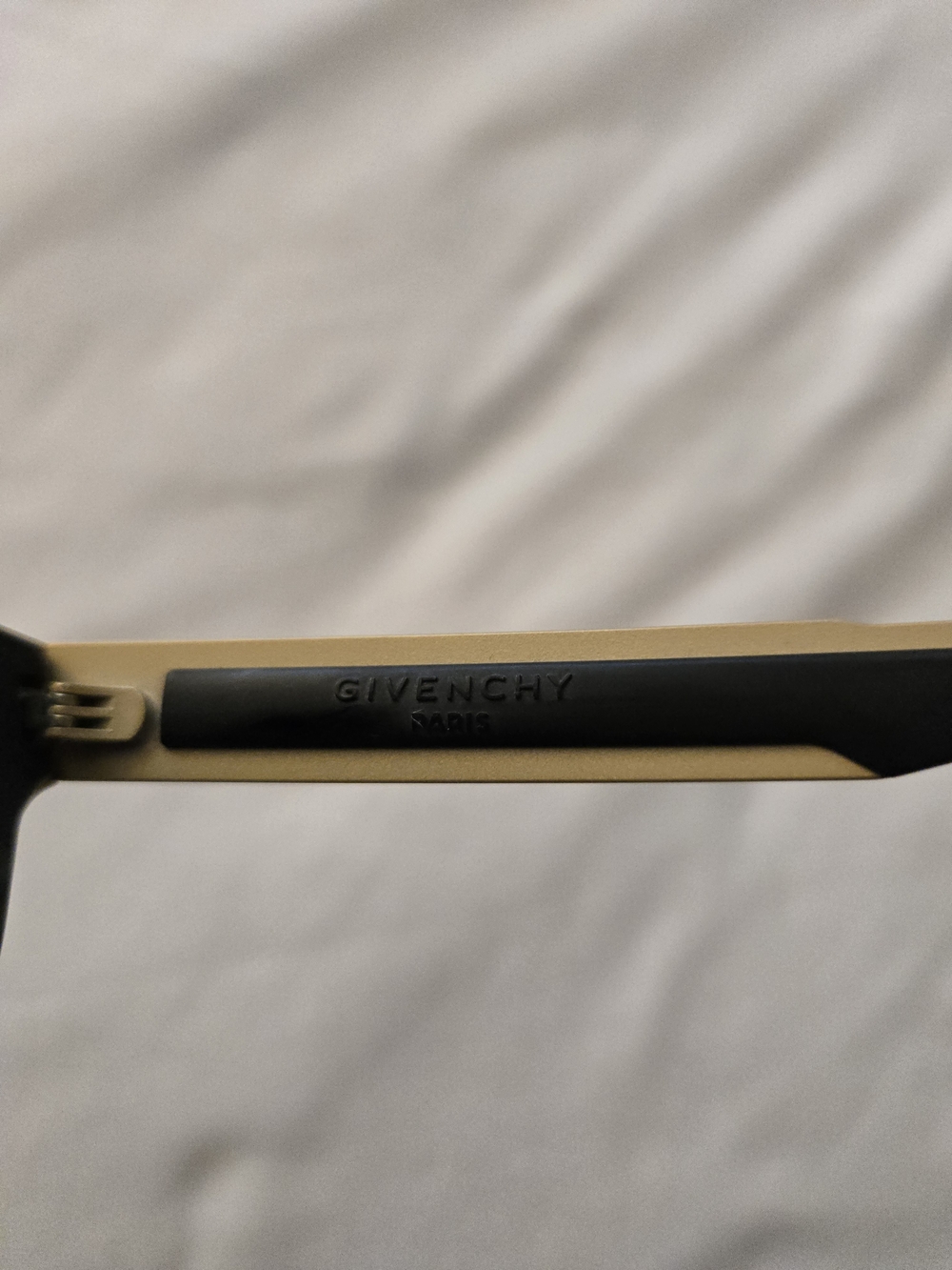 Givenchy Sunglasses - Picture 4 of 10